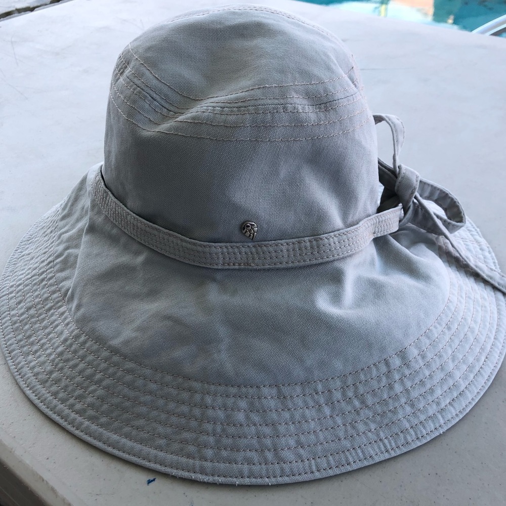 Helen Kaminski Australia 100% Cotton Canvas Bucket Hat, Sun Hat